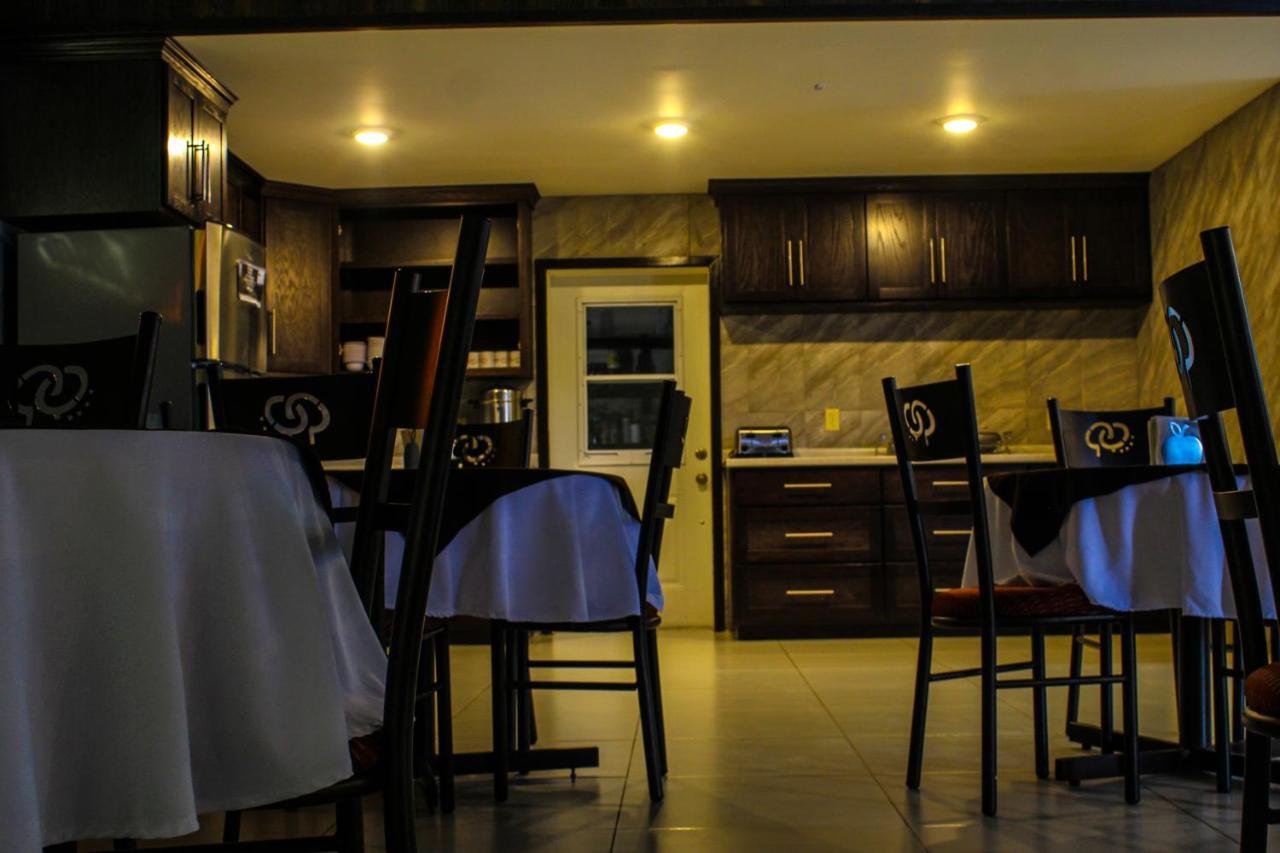 La Huerta Inn & Suites Cuauhtémoc Kültér fotó