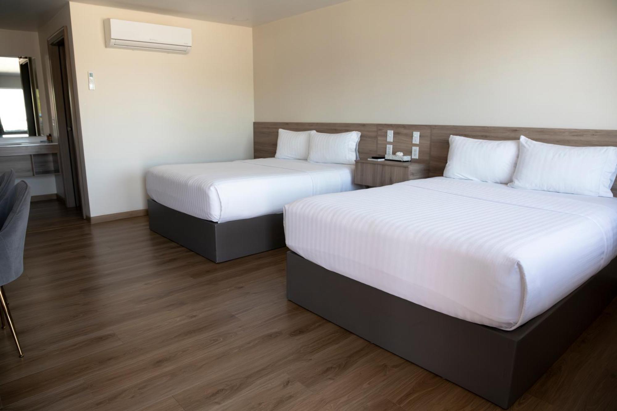 La Huerta Inn & Suites Cuauhtémoc Kültér fotó
